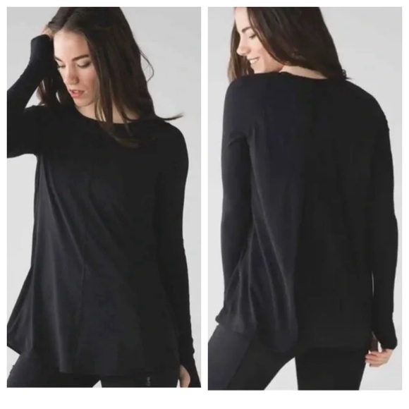 lululemon athletica Tops - LULULEMON Accordian Pleated Back Long sleeve Thumb HolesTop